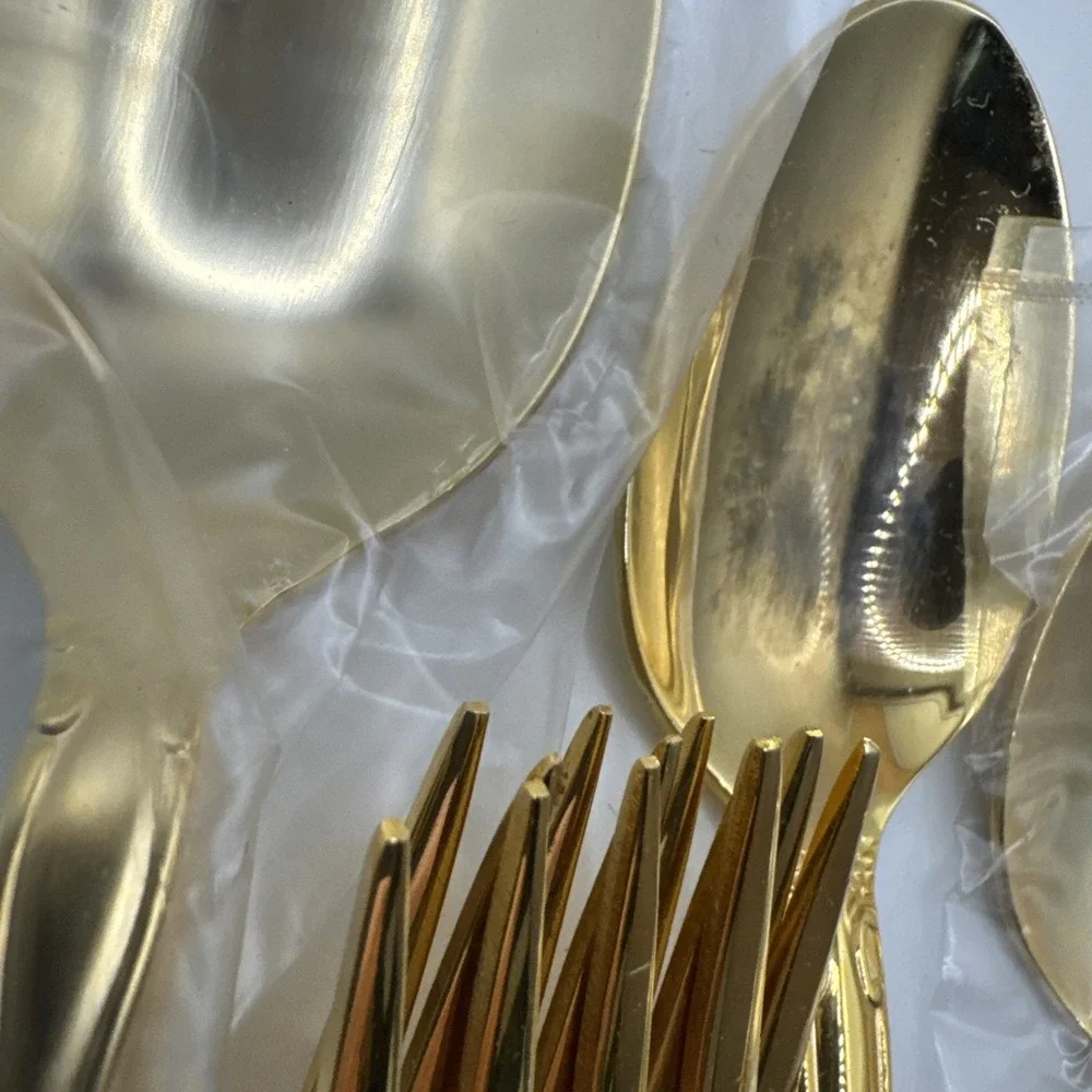 Oxford Hall Golden Collection Gold Rose‎ Flute Flatware Set - 23 Pieces